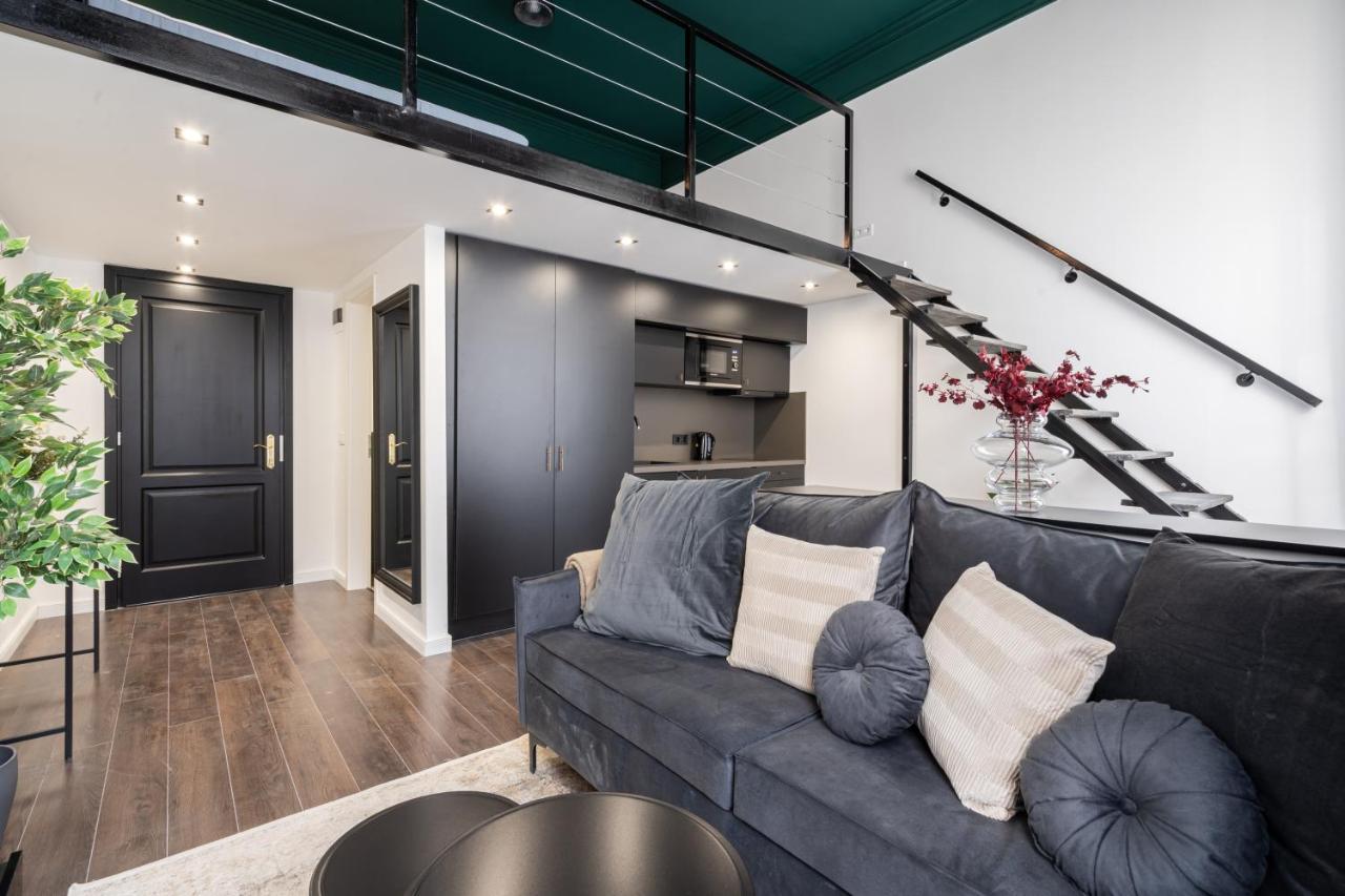 E41 - Trendy Boutique Apartments - Prime Spot By Bqa Budapest Exteriör bild