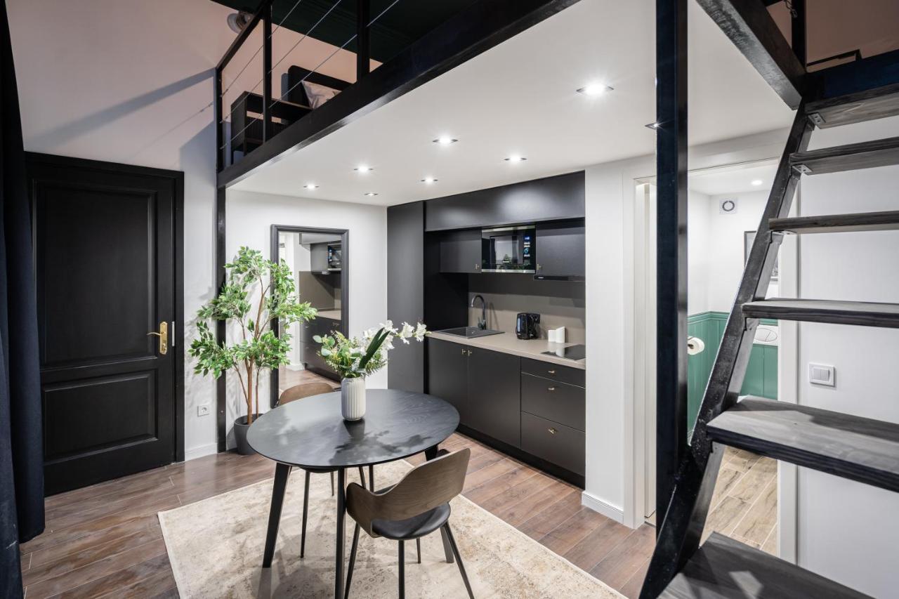 E41 - Trendy Boutique Apartments - Prime Spot By Bqa Budapest Exteriör bild