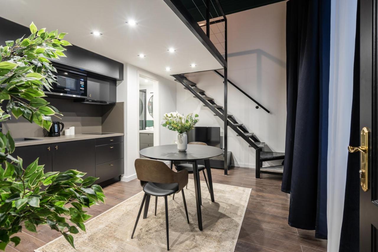 E41 - Trendy Boutique Apartments - Prime Spot By Bqa Budapest Rum bild