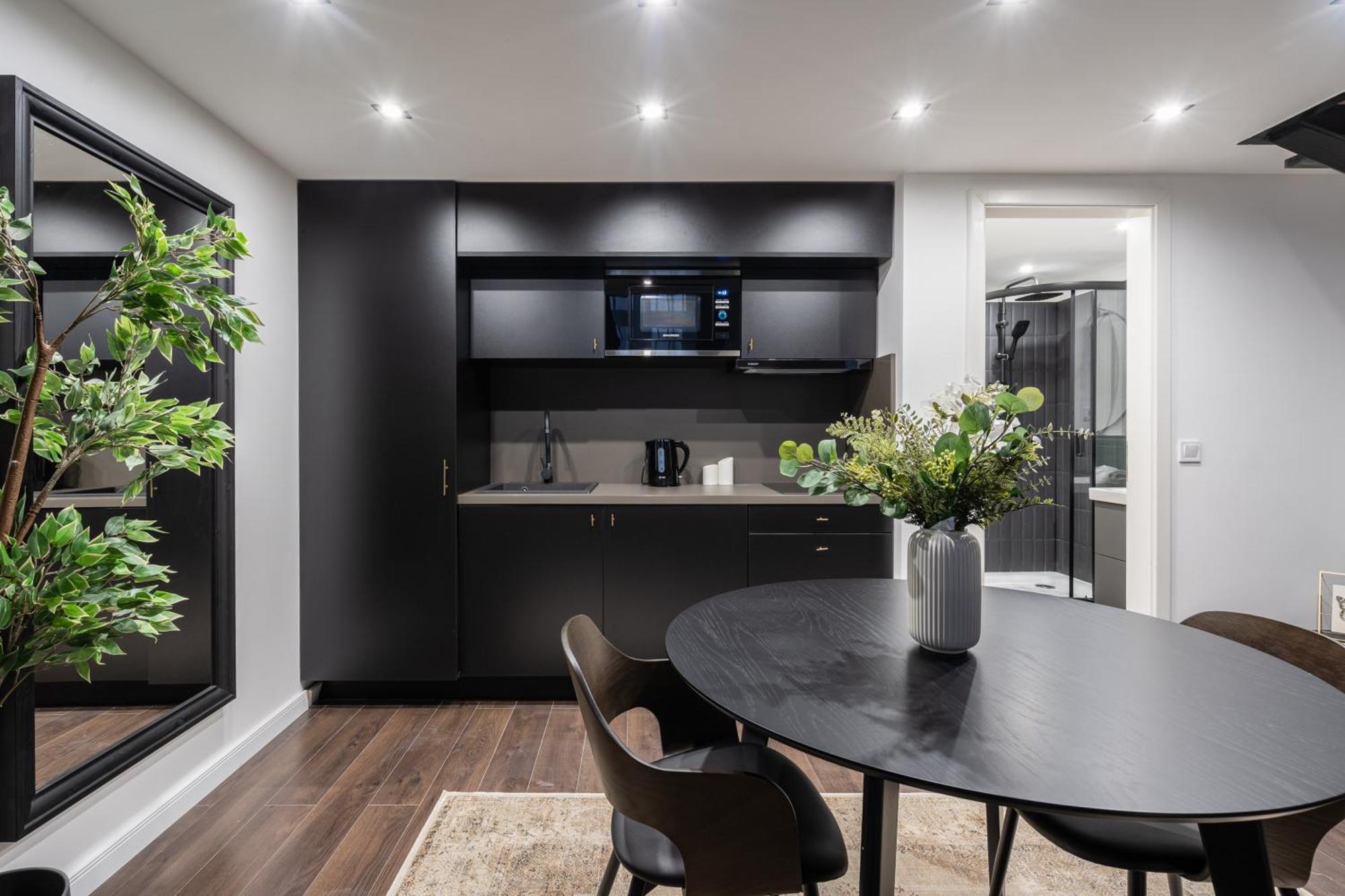 E41 - Trendy Boutique Apartments - Prime Spot By Bqa Budapest Rum bild