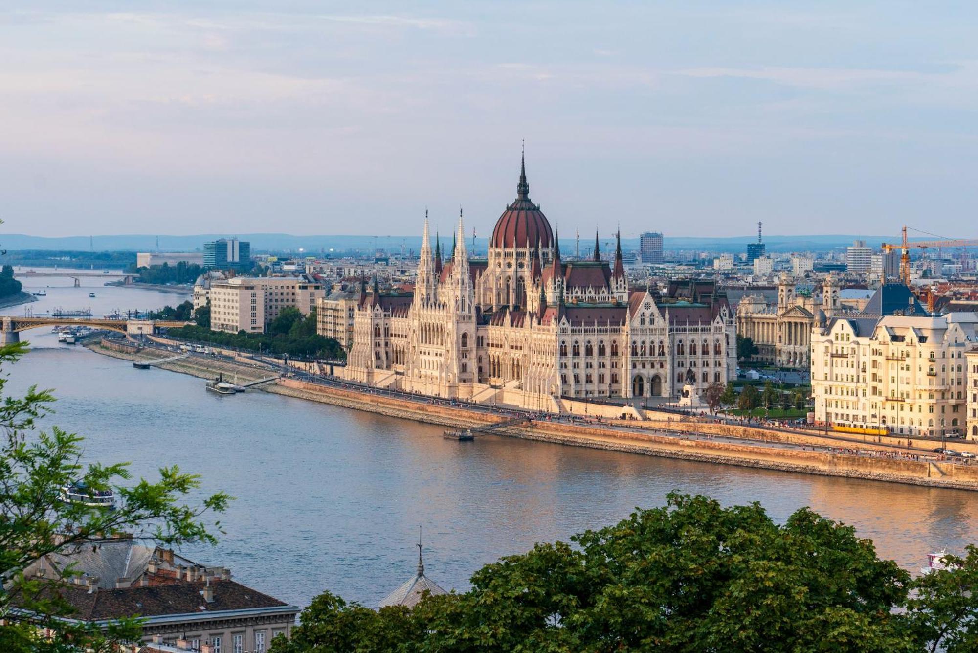 E41 - Trendy Boutique Apartments - Prime Spot By Bqa Budapest Exteriör bild